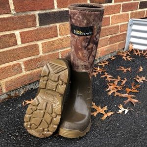 Cabelas Instinct Rubber Boots